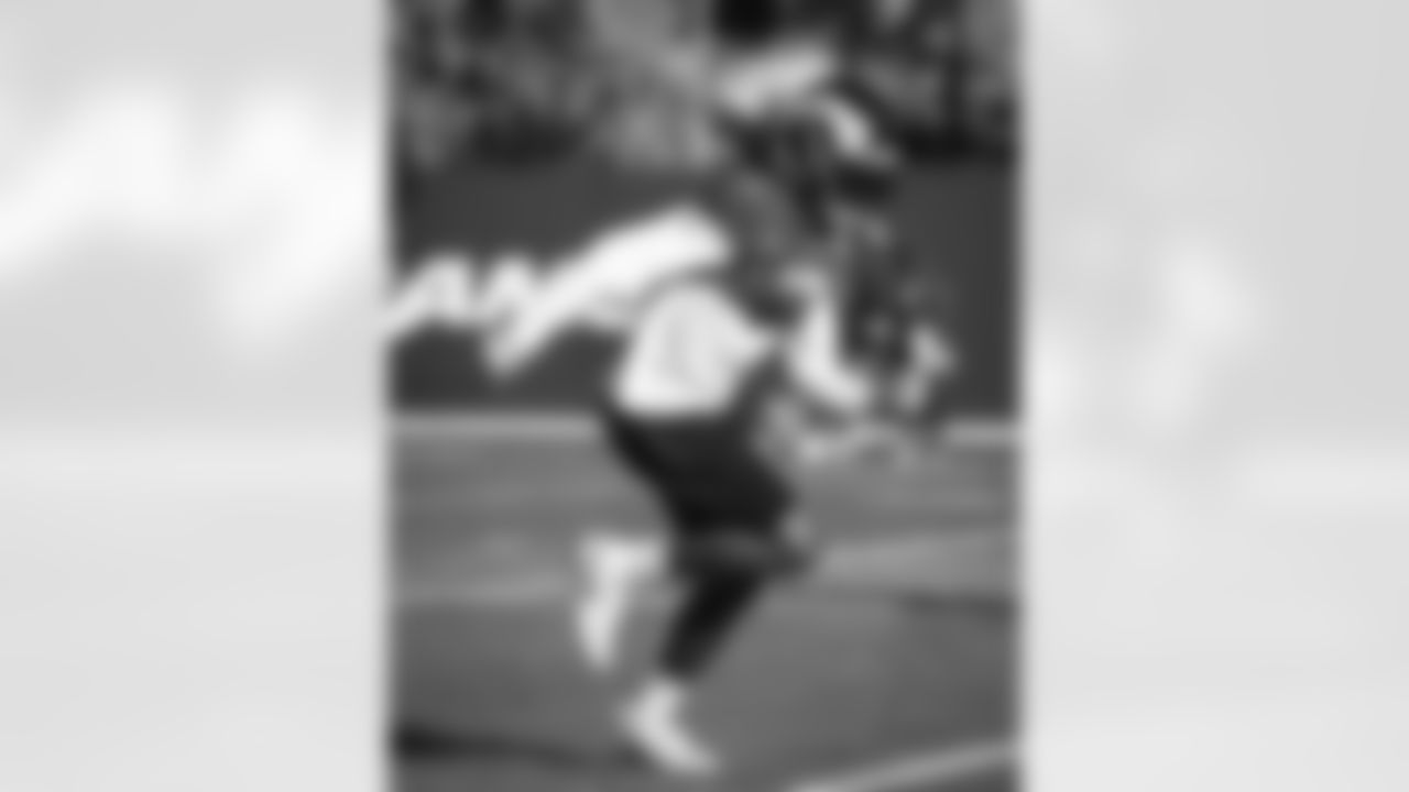 E_251204_Regular_Season_Week14_Practice_BT_00550