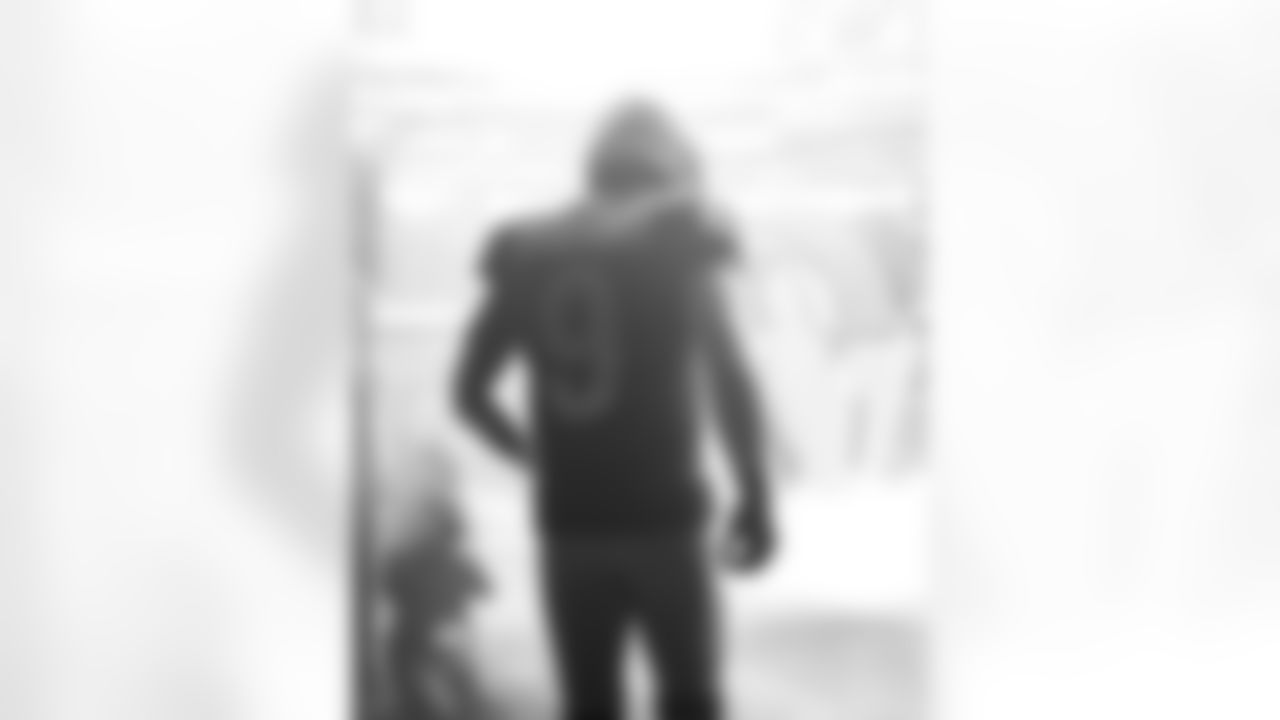 The Los Angeles Rams take on the Detroit Lions in week 15 of the 2025 NFL regular season.