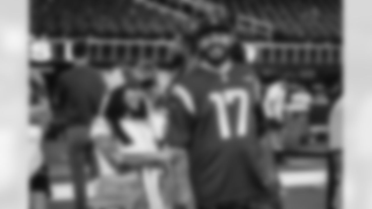 The Los Angeles Rams take on the Los Angeles Chargers in week 2 of the 2025 NFL preseason.