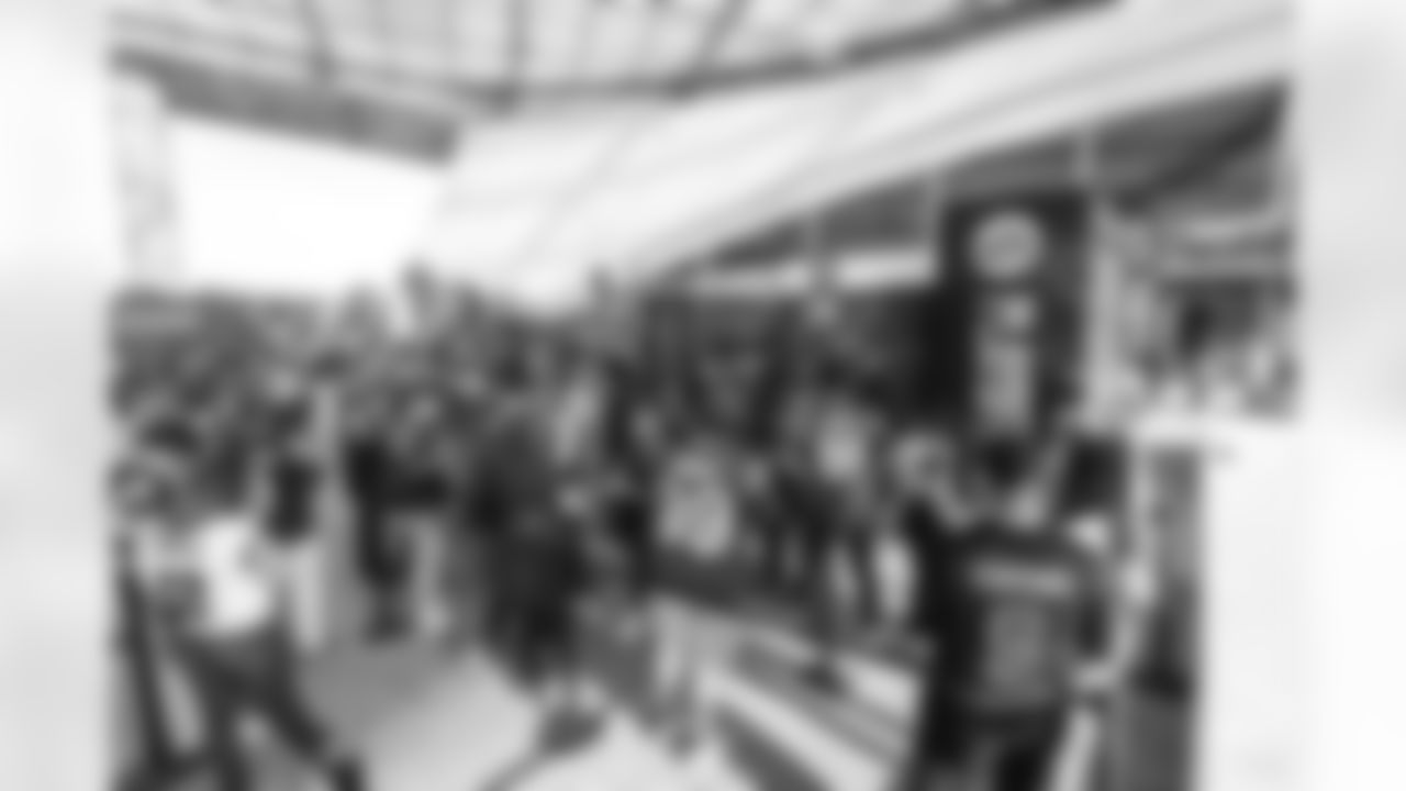 E_260125_Rams_House_Party_RH_0174