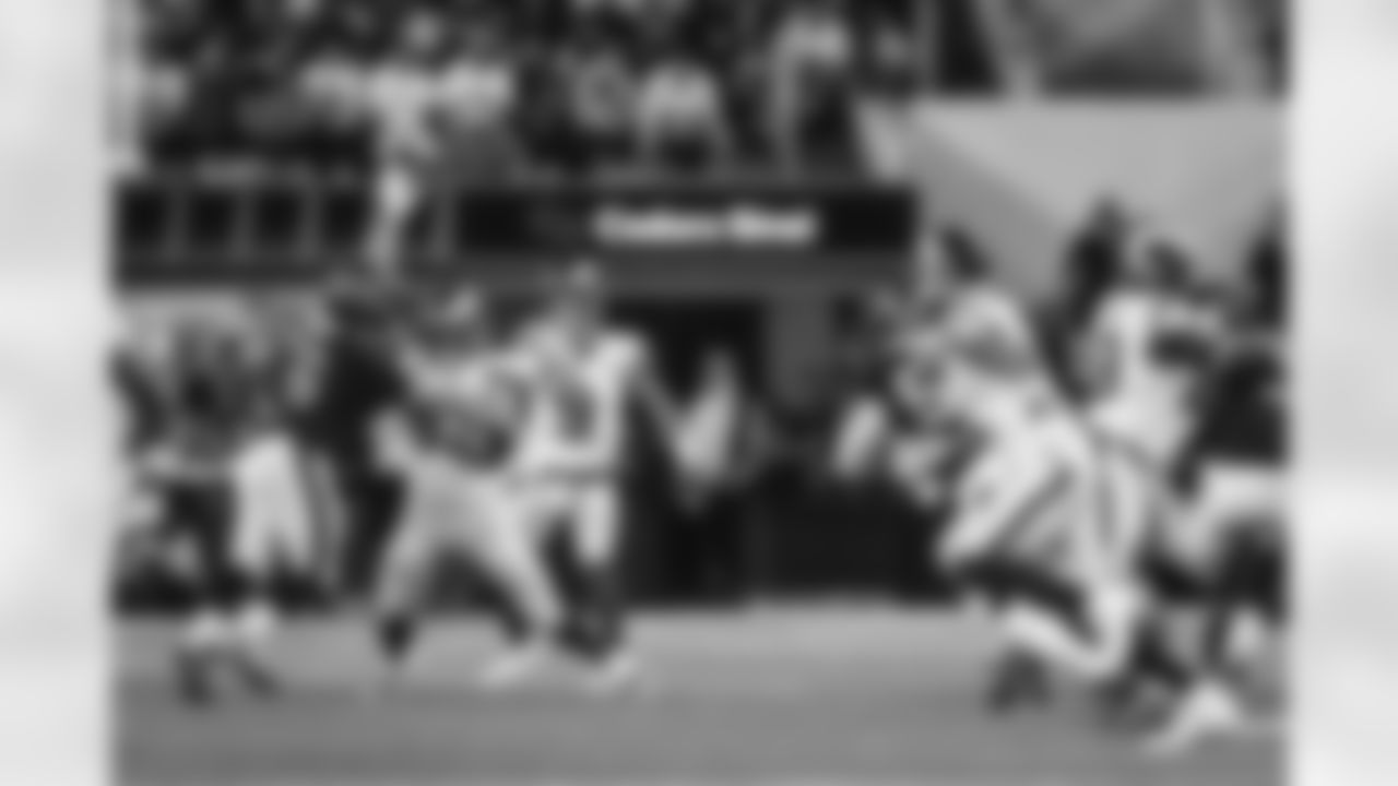 The Los Angeles Rams take on the Tampa Bay Buccaneers in week 12 of the 2025 NFL regular season.