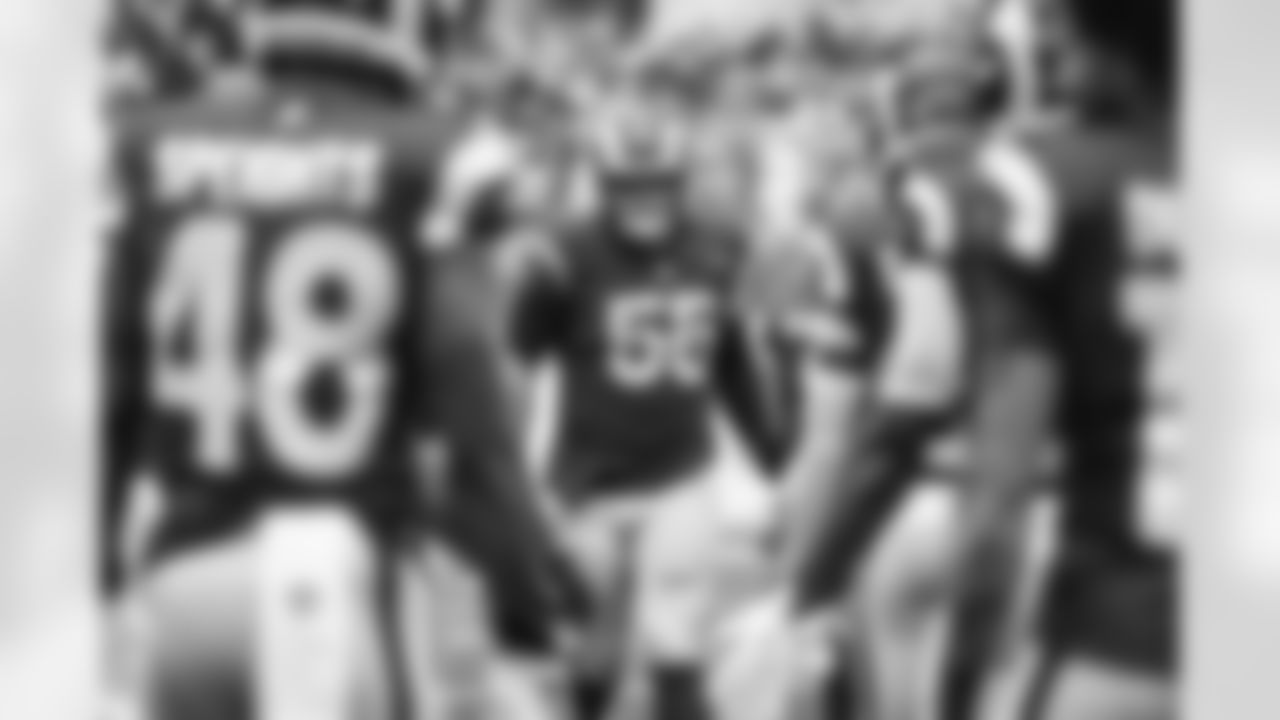 E_260104_Rams_vs_Cardinals_TE_299