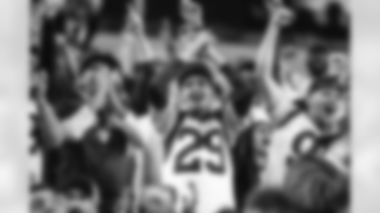 The Los Angeles Rams take on the Tampa Bay Buccaneers in week 12 of the 2025 NFL regular season.