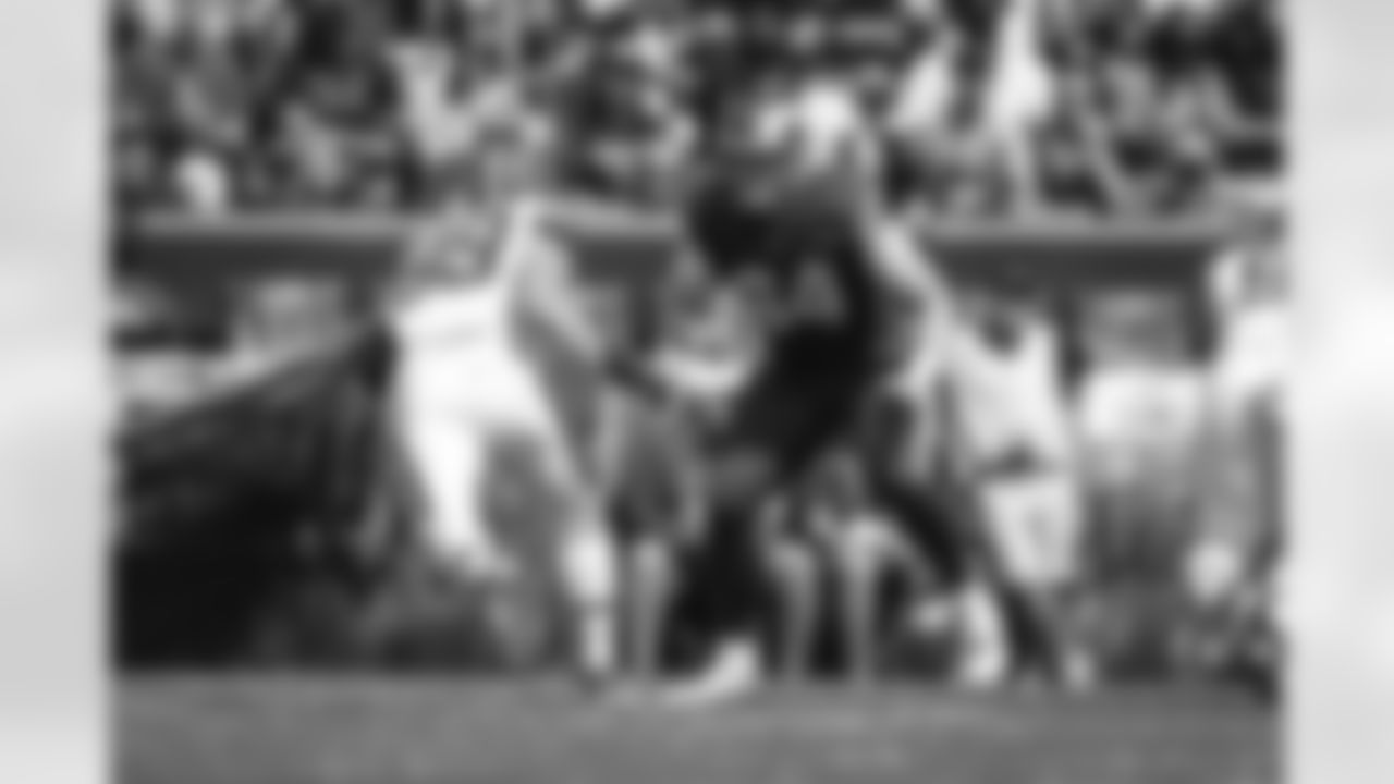 The Los Angeles Rams take on the Cleveland Browns in week 3 of the 2025 NFL preseason.
