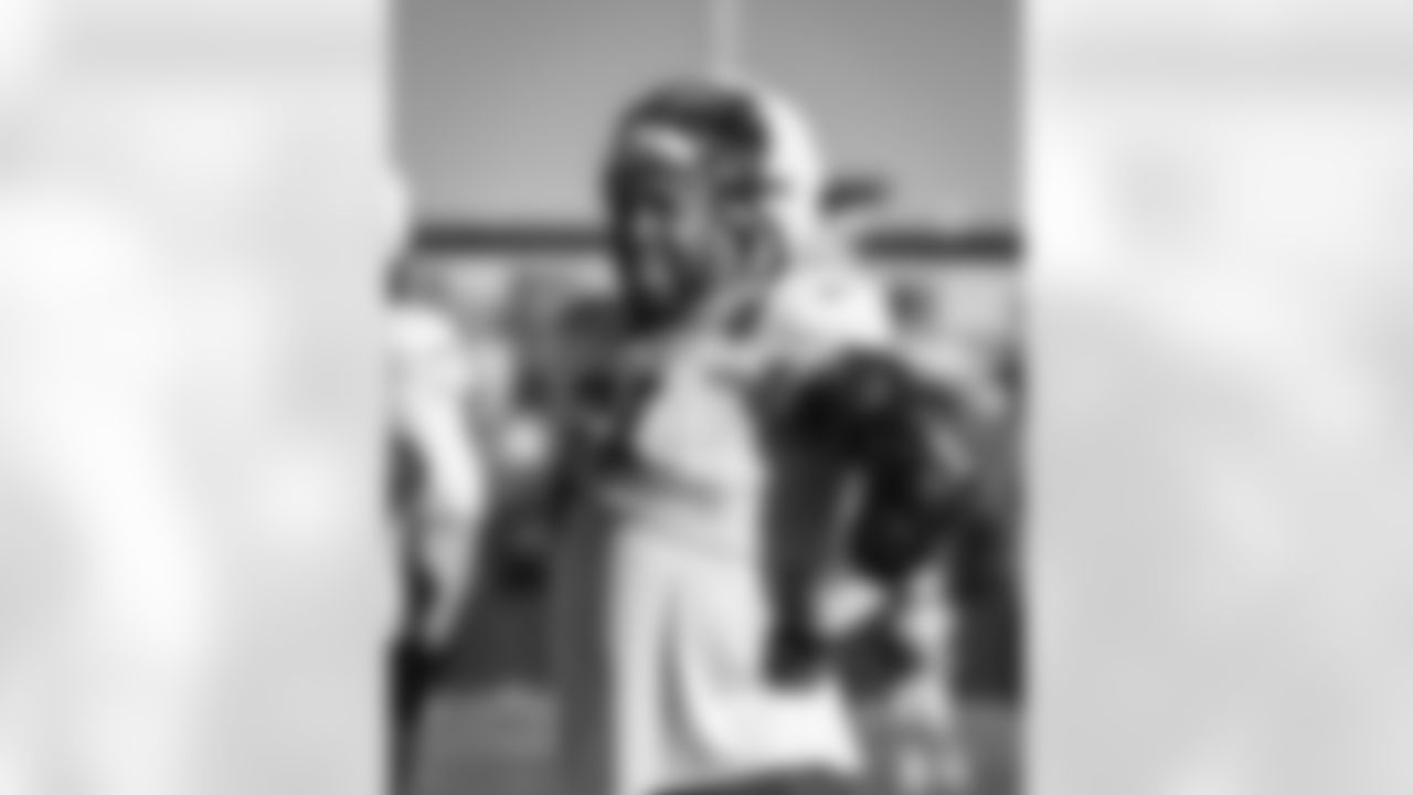 E_251211_Regular_Season_Week15_Practice_BT_00052