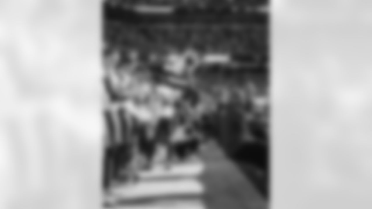 The Los Angeles Rams take on the San Francisco 49ers in week 9 of the 2025 NFL regular season.