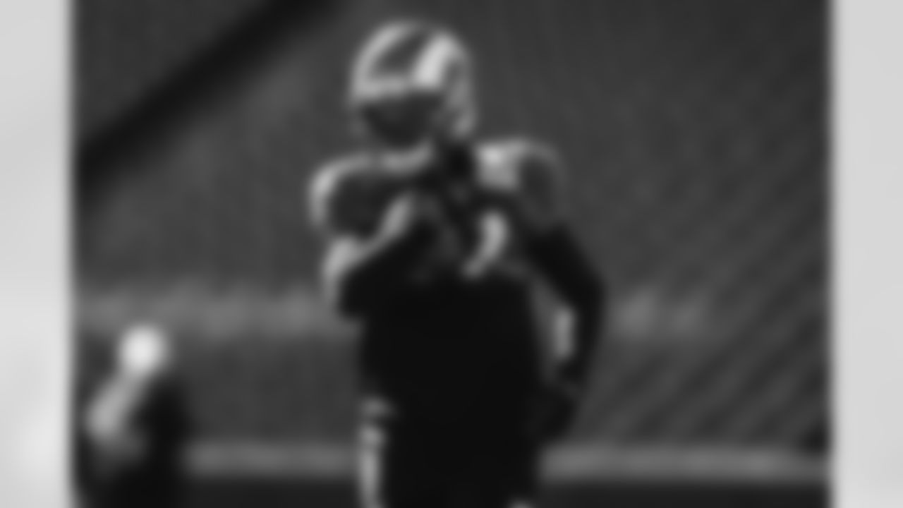 E_251016_Regular_Season_Week7_Practice_BT_01119