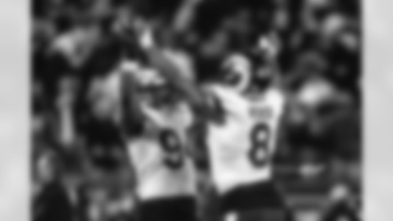 The Los Angeles Rams take on the Carolina Panthers in the wild card round of the 2025 NFL post season.