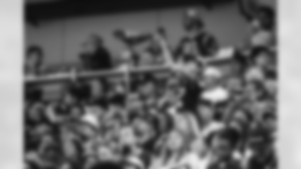 The Los Angeles Rams take on the Tampa Bay Buccaneers in week 12 of the 2025 NFL regular season.