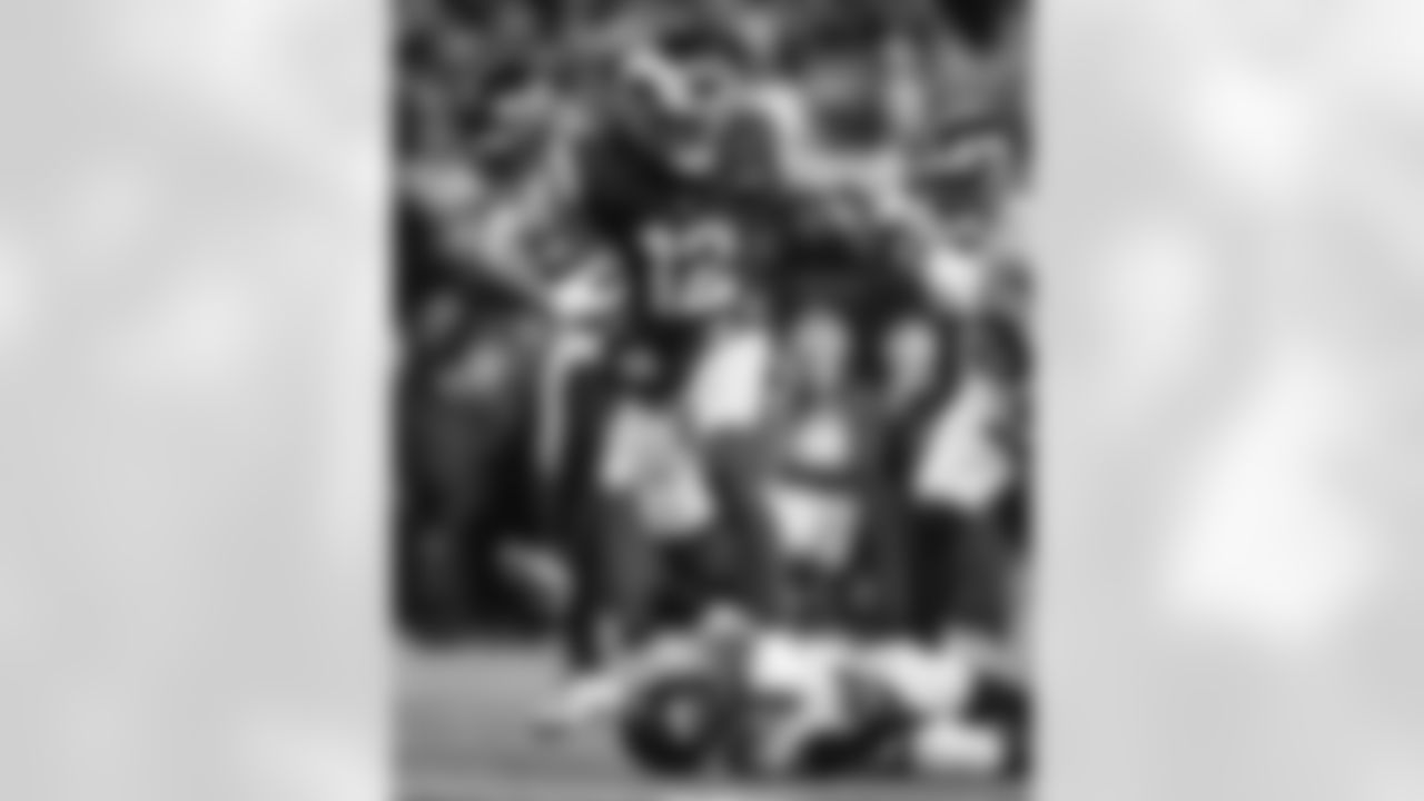 The Los Angeles Rams take on the Seattle Seahawks in week 16 of the 2025 NFL regular season.