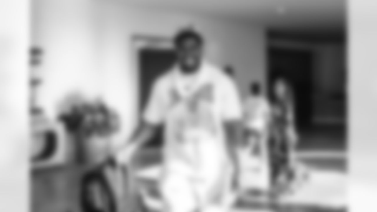 E_TOD18030
