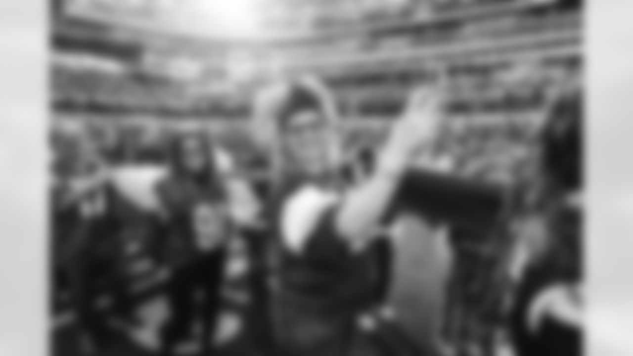 The Los Angeles Rams take on the Detroit Lions in week 15 of the 2025 NFL regular season.