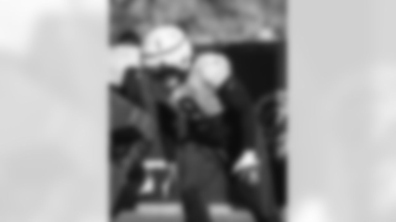 E_251211_Regular_Season_Week15_Practice_AD_0214