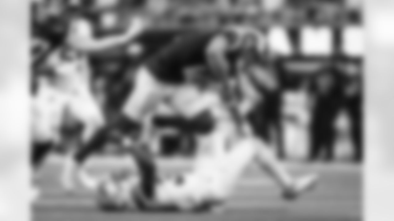 The Los Angeles Rams take on the Detroit Lions in week 15 of the 2025 NFL regular season.