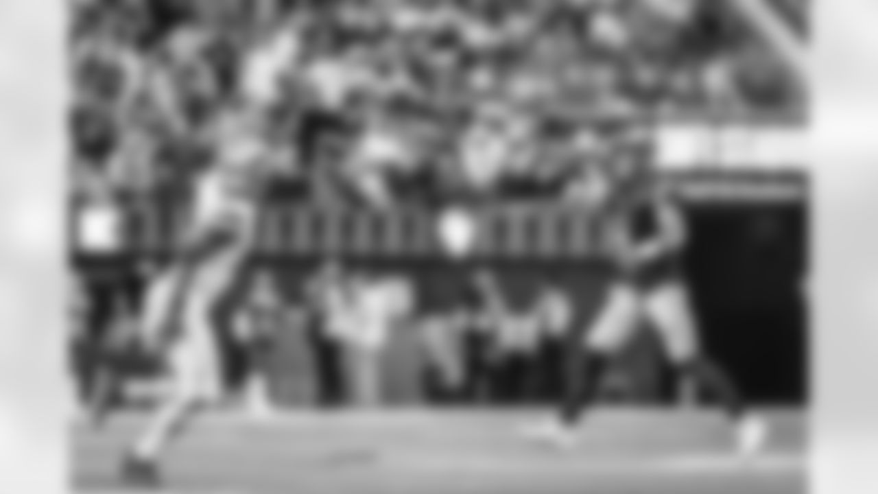 The Los Angeles Rams take on the Detroit Lions in week 15 of the 2025 NFL regular season.