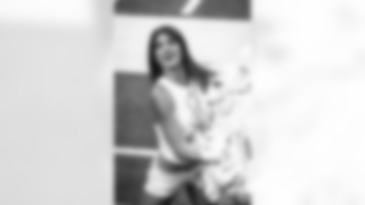 The Los Angeles Rams take on the New Orleans Saints in week 9 of the 2025 NFL regular season.