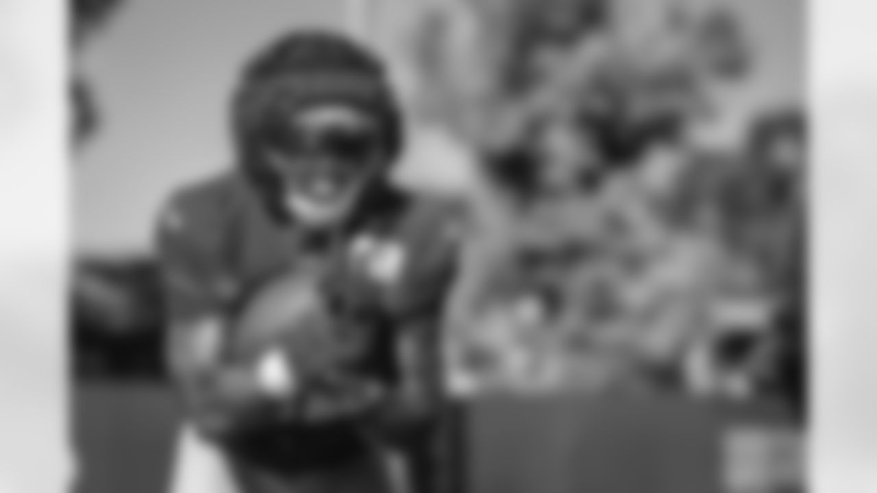 E_251211_Regular_Season_Week15_Practice_BT_00035