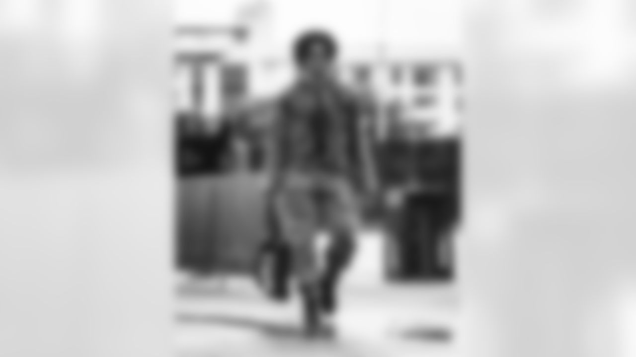 The Los Angeles Rams take on the Arizona Cardinals in week 18 of the 2025 NFL regular season.