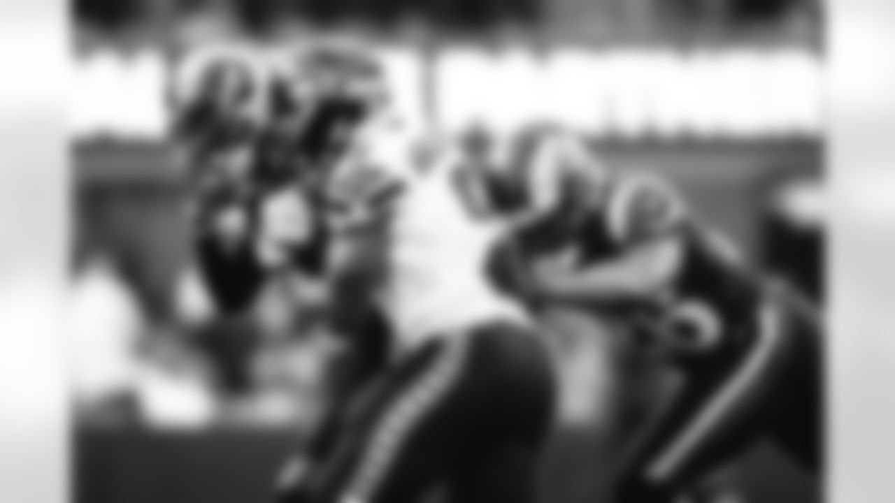 The Los Angeles Rams take on the Seattle Seahawks in week 11 of the 2025 NFL regular season.