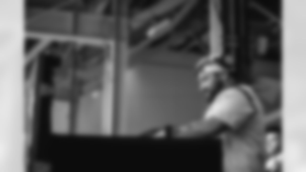 The Los Angeles Rams take on the Houston Texans in week 1 of the 2025 NFL regular season.