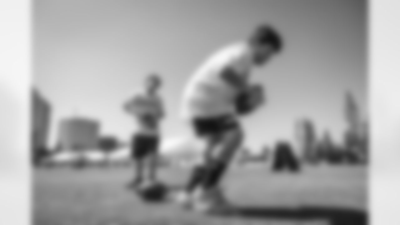 E_250914_Football_Meets_Football_Clinic_JM_0158
