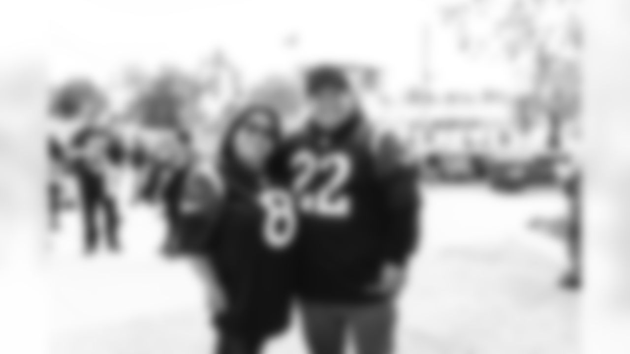 The Los Angeles Rams take on the Seattle Seahawks in week 11 of the 2025 NFL regular season.