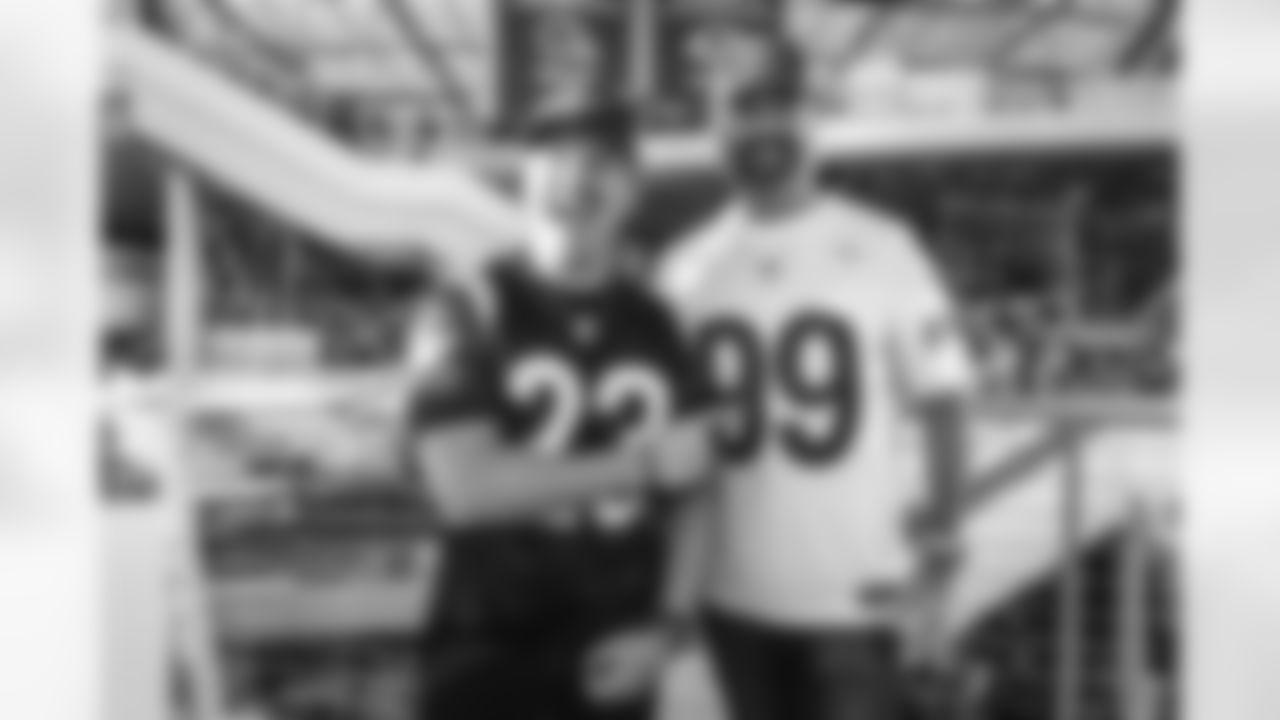 The Los Angeles Rams take on the Tampa Bay Buccaneers in week 12 of the 2025 NFL regular season.