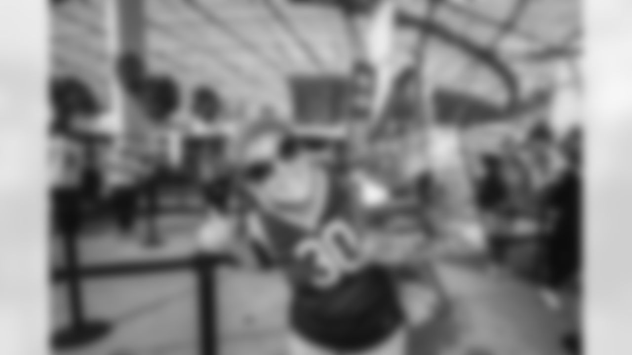 The Los Angeles Rams take on the Detroit Lions in week 15 of the 2025 NFL regular season.