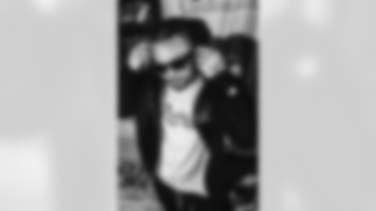E_Royal_Sol_Merch_2025_87