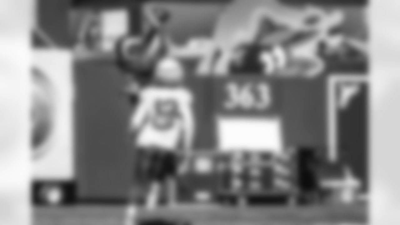 E_251016_Regular_Season_Week7_Practice_BT_00656