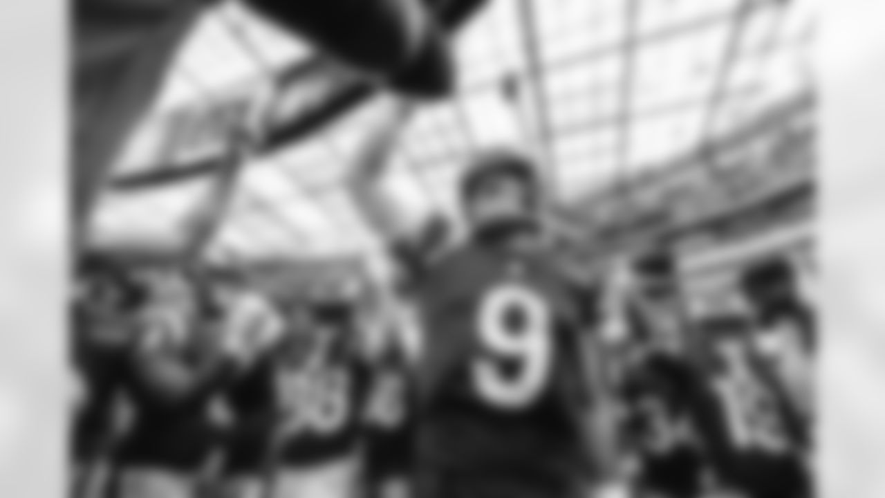 The Los Angeles Rams take on the Arizona Cardinals in week 18 of the 2025 NFL regular season.