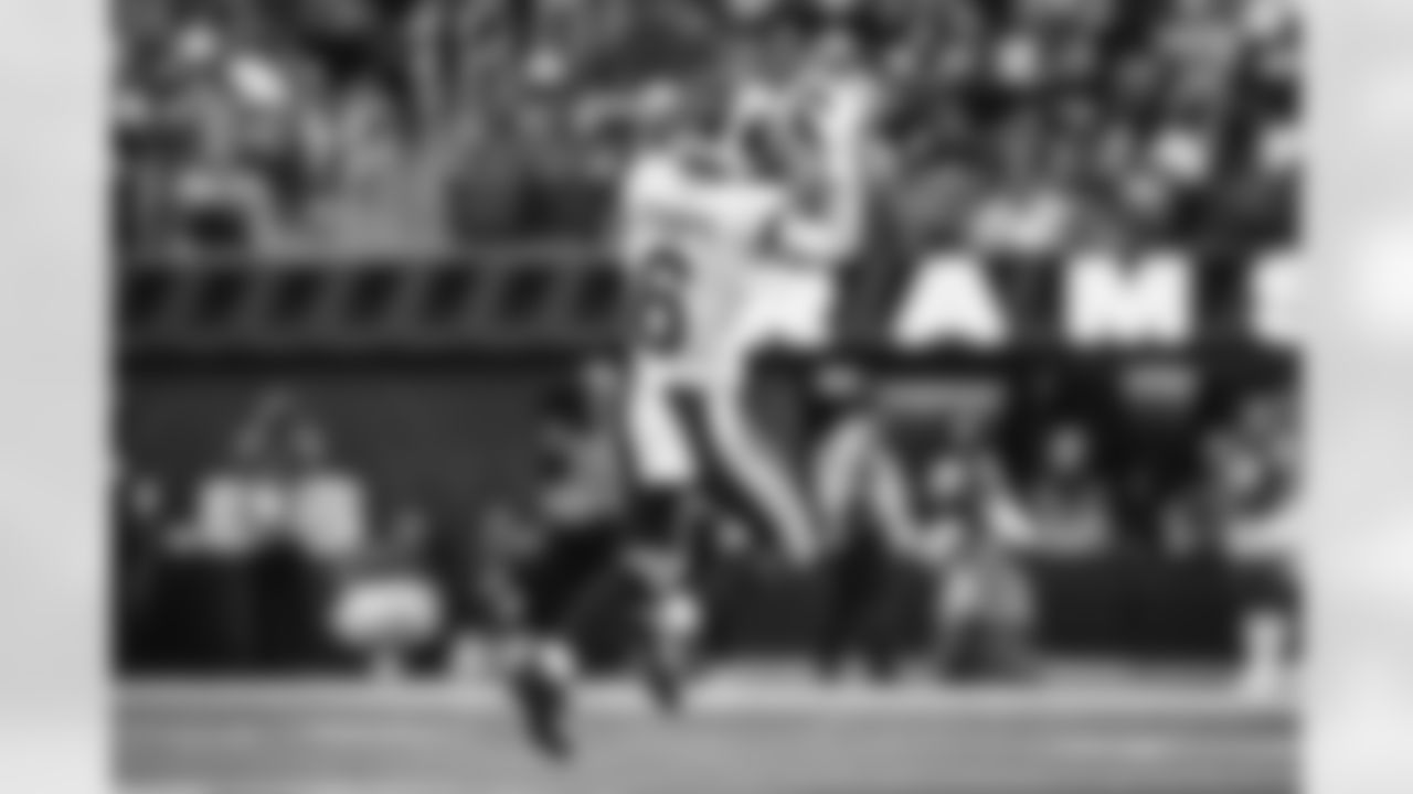 The Los Angeles Rams take on the Los Angeles Chargers in week 2 of the 2025 NFL preseason.