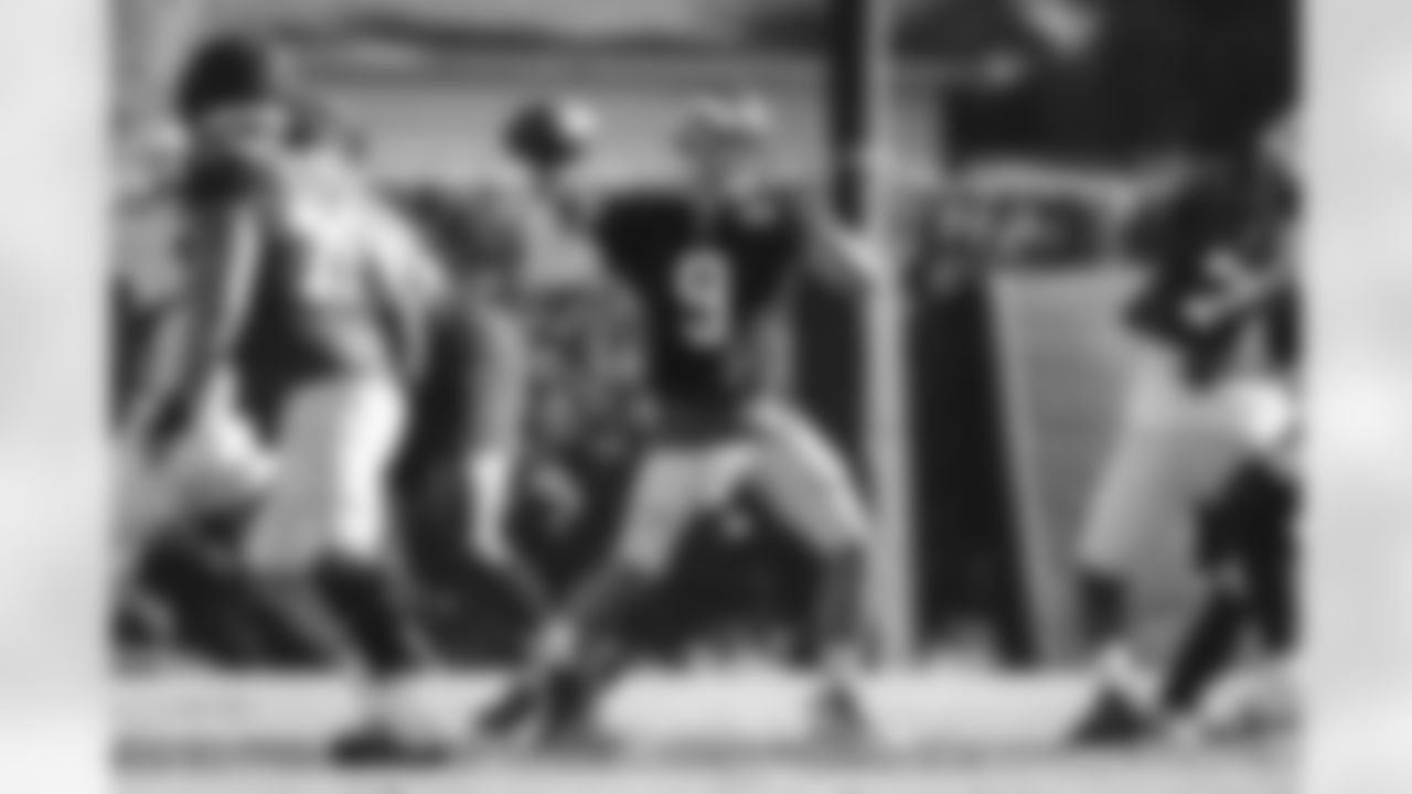 E__TOW0925