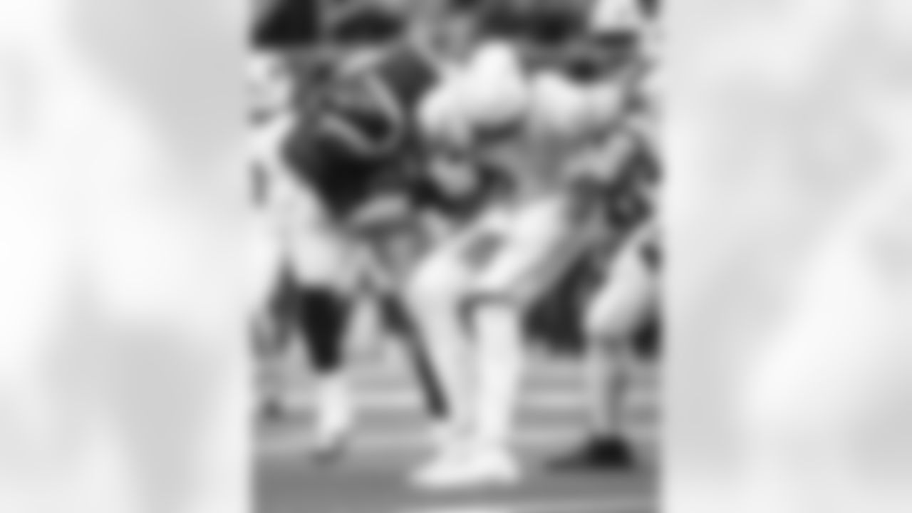 The Los Angeles Rams take on the Arizona Cardinals in week 18 of the 2025 NFL regular season.