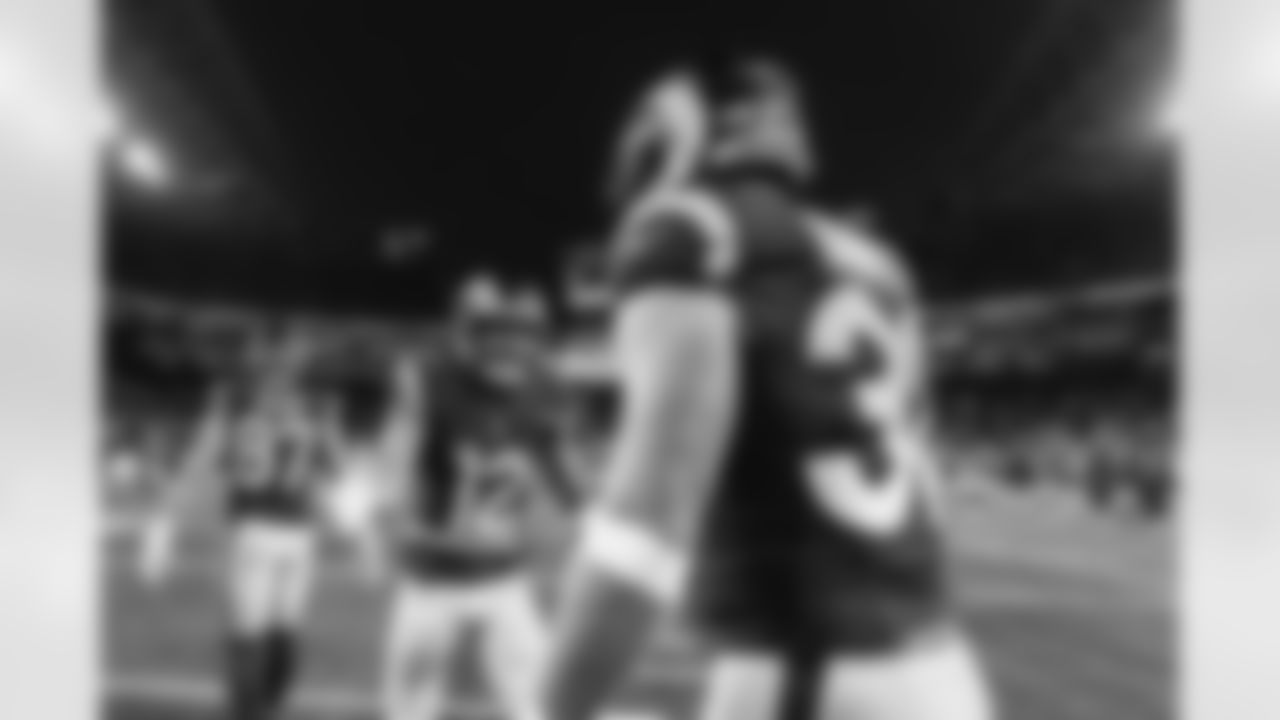 The Los Angeles Rams take on the Seattle Seahawks in week 16 of the 2025 NFL regular season.