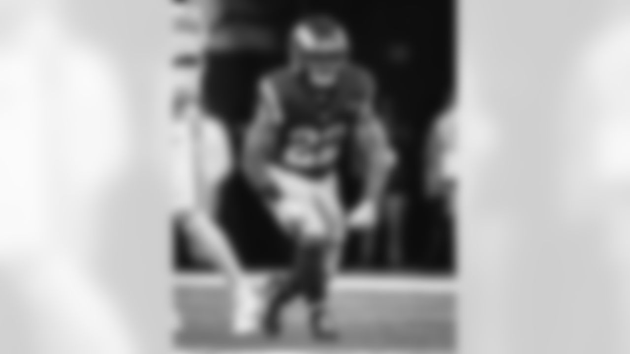 The Los Angeles Rams take on the Arizona Cardinals in week 18 of the 2025 NFL regular season.