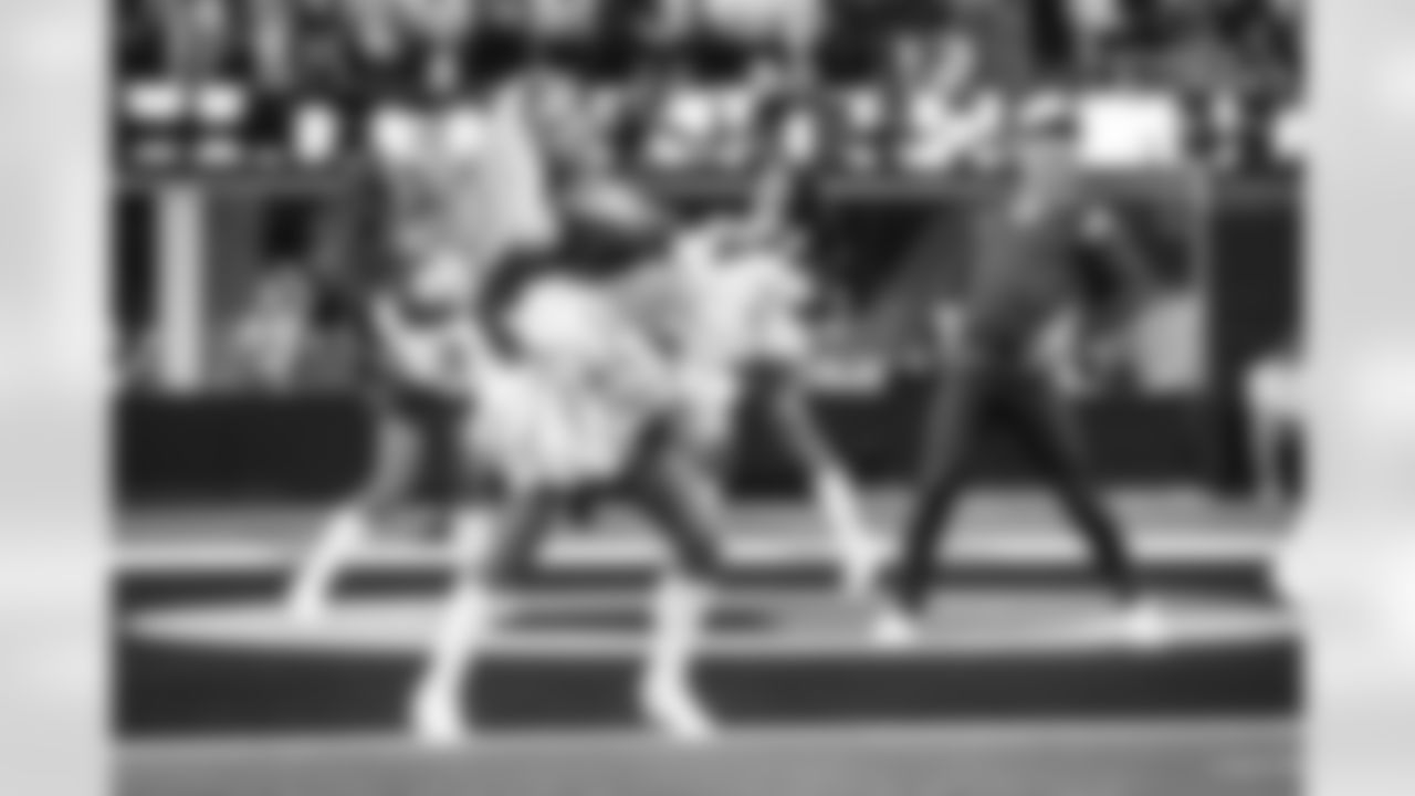 The Los Angeles Rams take on the Detroit Lions in week 15 of the 2025 NFL regular season.