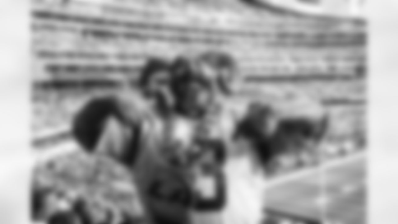 The Los Angeles Rams take on the Detroit Lions in week 15 of the 2025 NFL regular season.