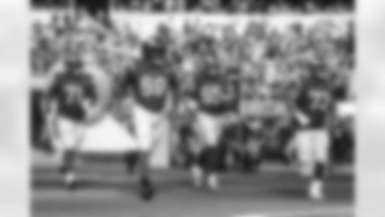 The Los Angeles Rams take on the Detroit Lions in week 15 of the 2025 NFL regular season.