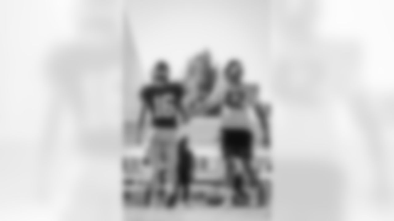 251030_Regular_Season_Week9_Practice_BT_0069