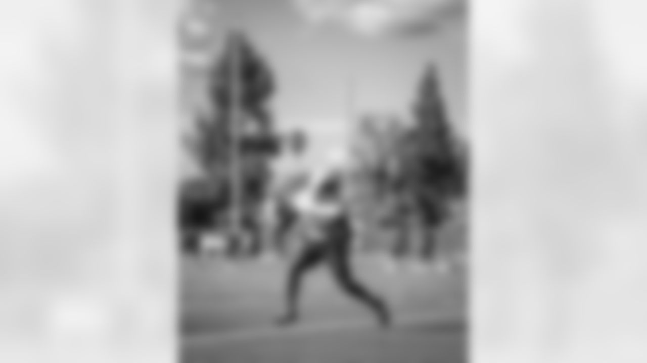 E_260107_Post_Season_Wild_Card_Round_Practice_AD_0116