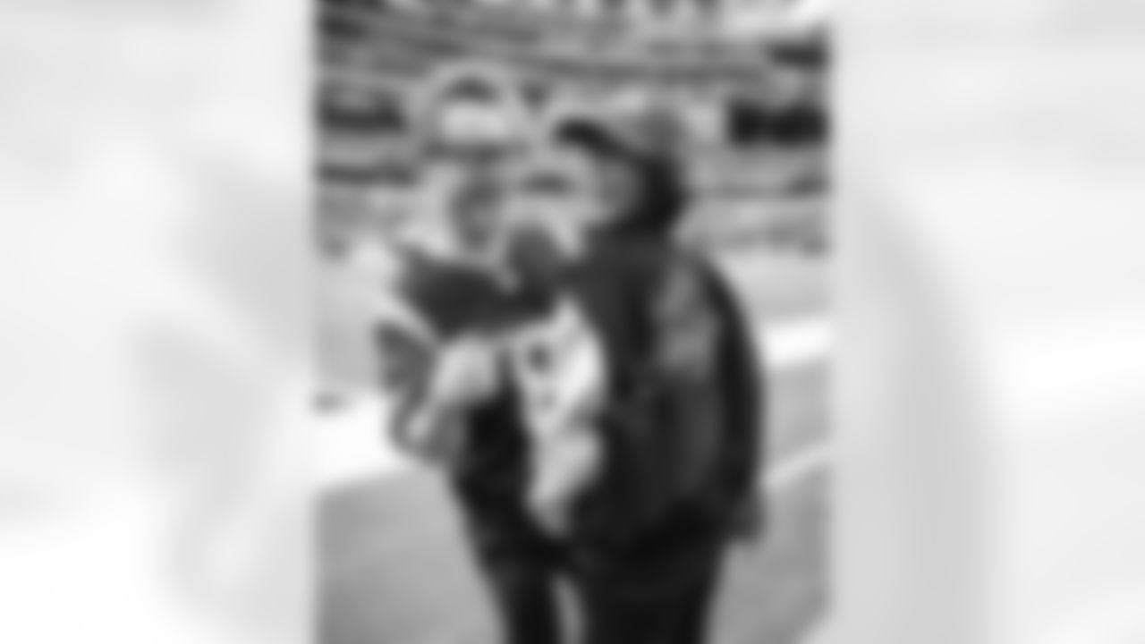 The Los Angeles Rams take on the Seattle Seahawks in week 11 of the 2025 NFL regular season.