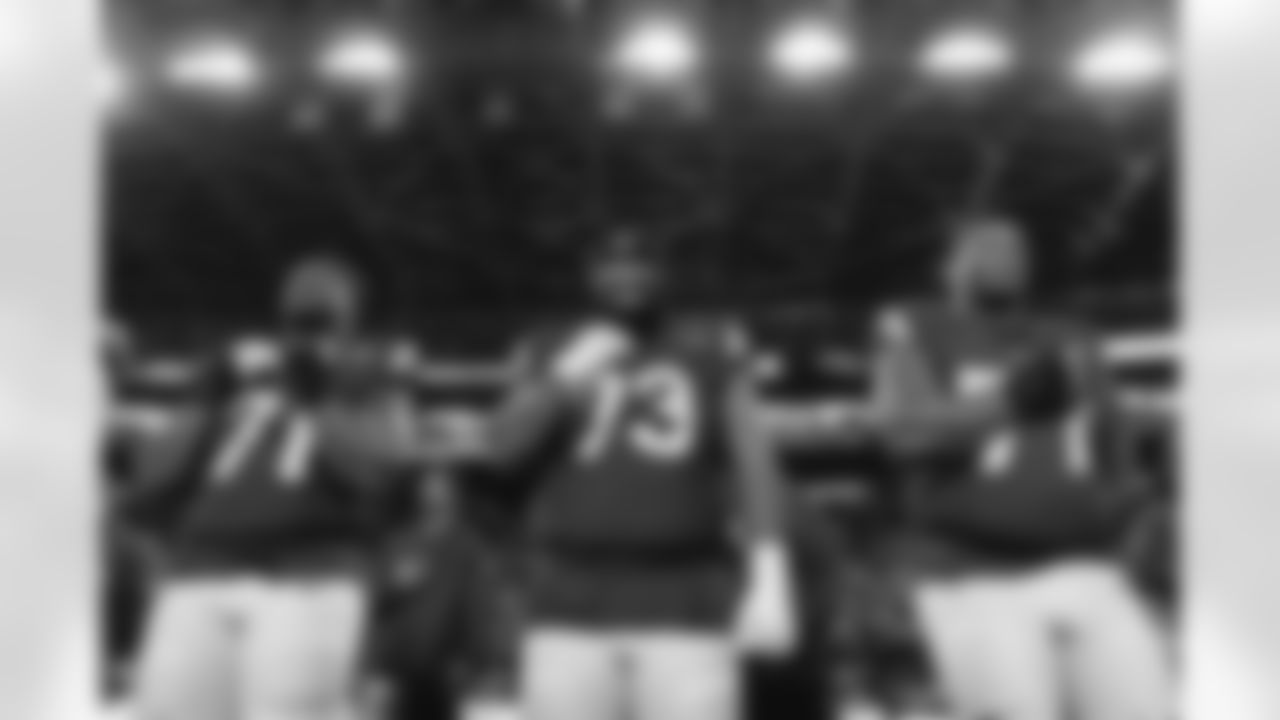 The Los Angeles Rams take on the Seattle Seahawks in week 16 of the 2025 NFL regular season.