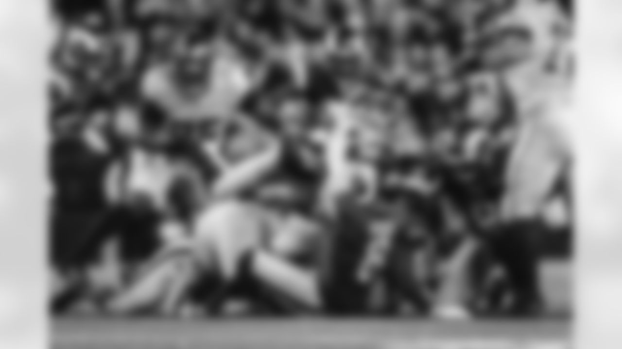 The Los Angeles Rams take on the Seattle Seahawks in week 16 of the 2025 NFL regular season.