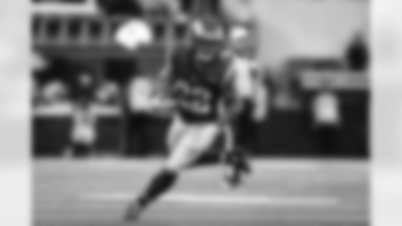 The Los Angeles Rams take on the Arizona Cardinals in week 18 of the 2025 NFL regular season.