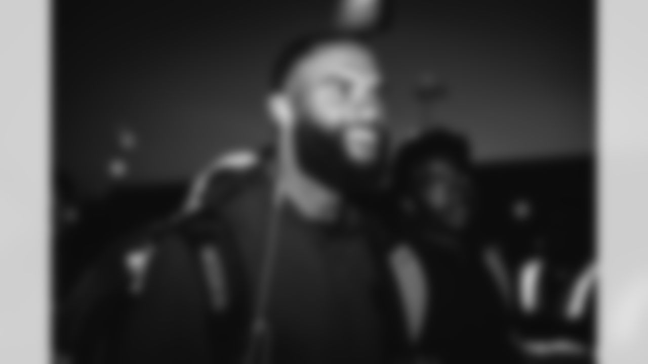 E_251217_Regular_Season_Week_16_Travel_BT_0060