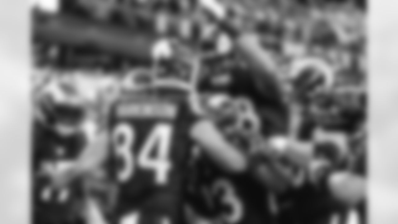 The Los Angeles Rams take on the Seattle Seahawks in week 11 of the 2025 NFL regular season.