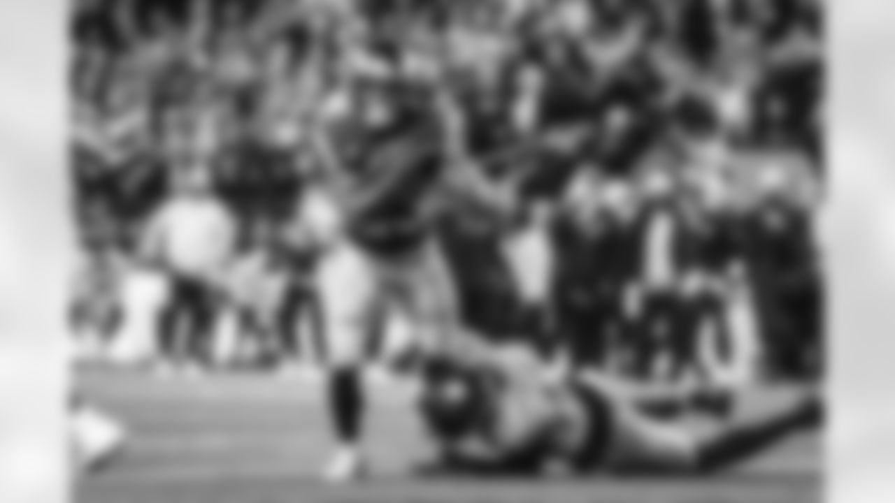 The Los Angeles Rams take on the Seattle Seahawks in week 16 of the 2025 NFL regular season.