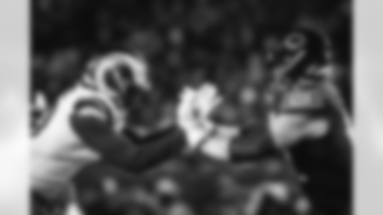 The Los Angeles Rams take on the Chicago Bears in the divisional round of the 2025 NFL post season.