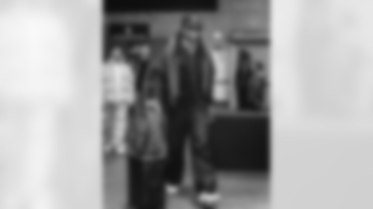 The Los Angeles Rams take on the Seattle Seahawks in week 16 of the 2025 NFL regular season.